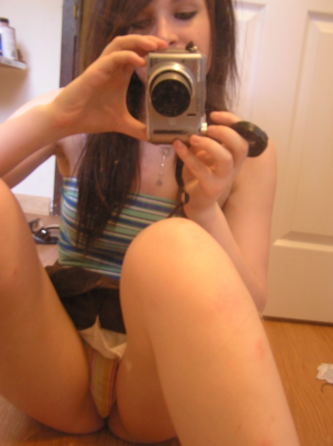 Selfshots - naked pusssy