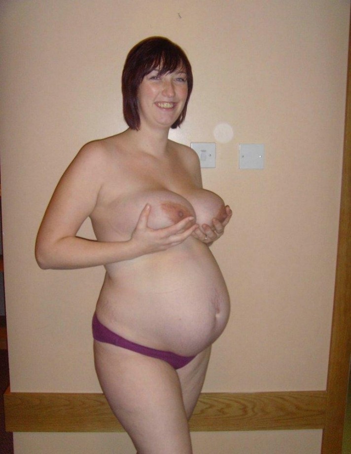 Amateur pregnant honeys