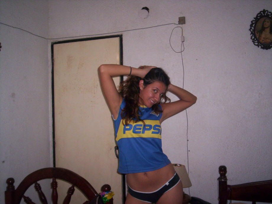 Vicky - amateur teen from argentina