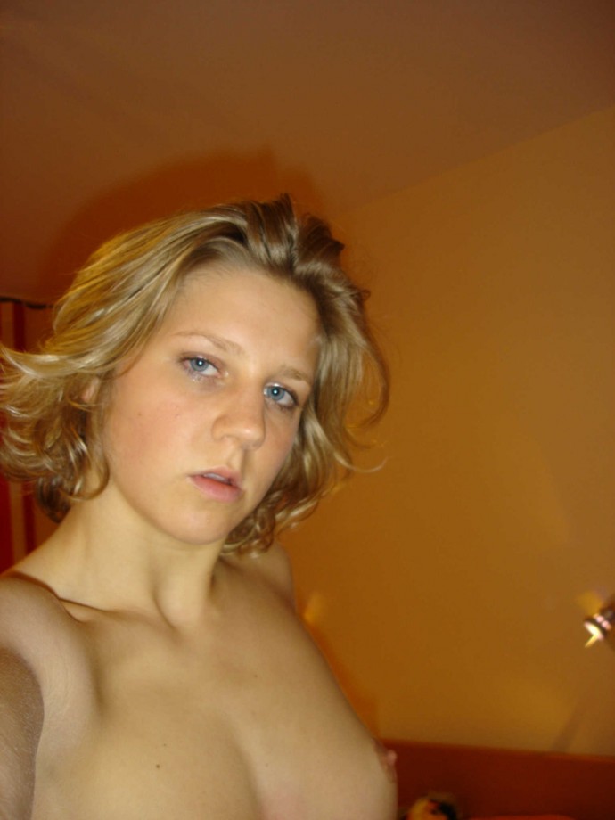 Selfshots - amateur teen in undewear on the bed