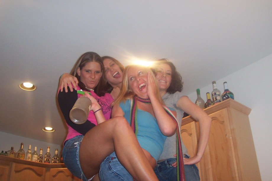 Amateur upskirt 13