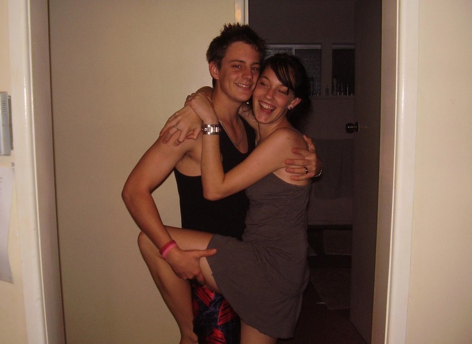 Young amateur couple