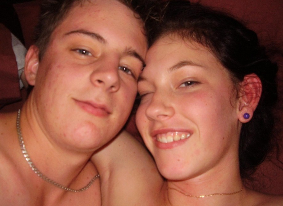 Young amateur couple