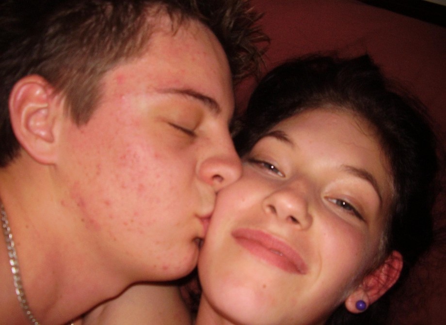 Young amateur couple