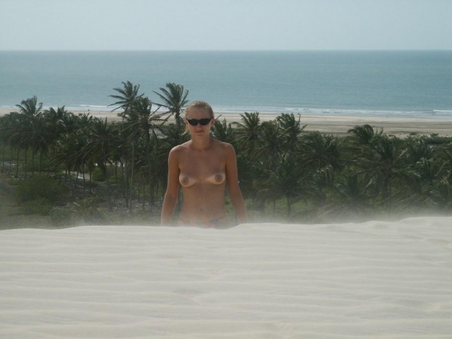 Hot blonde beata on vacantion