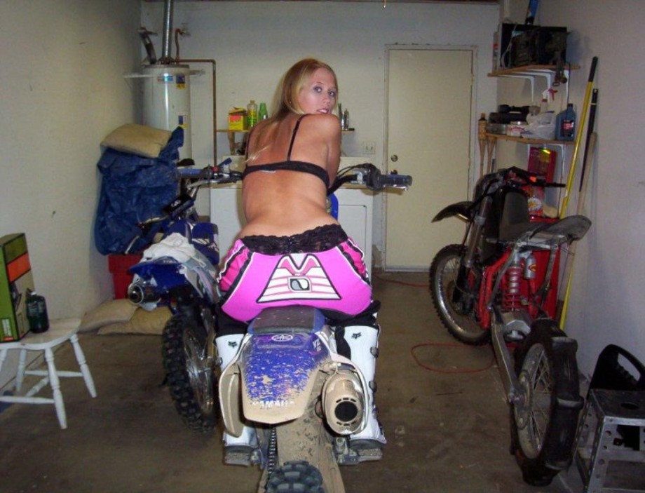 Cycle girl get fucked