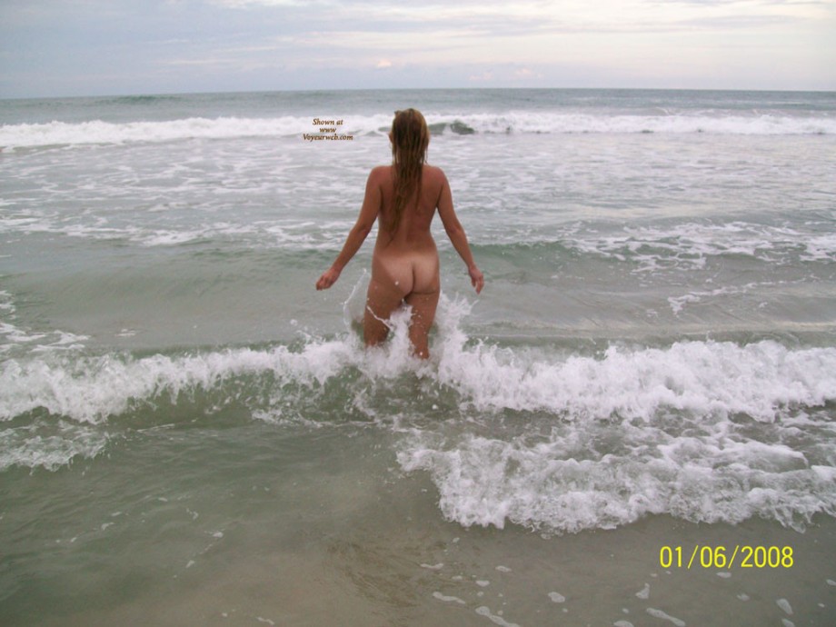 Nudist beach 09