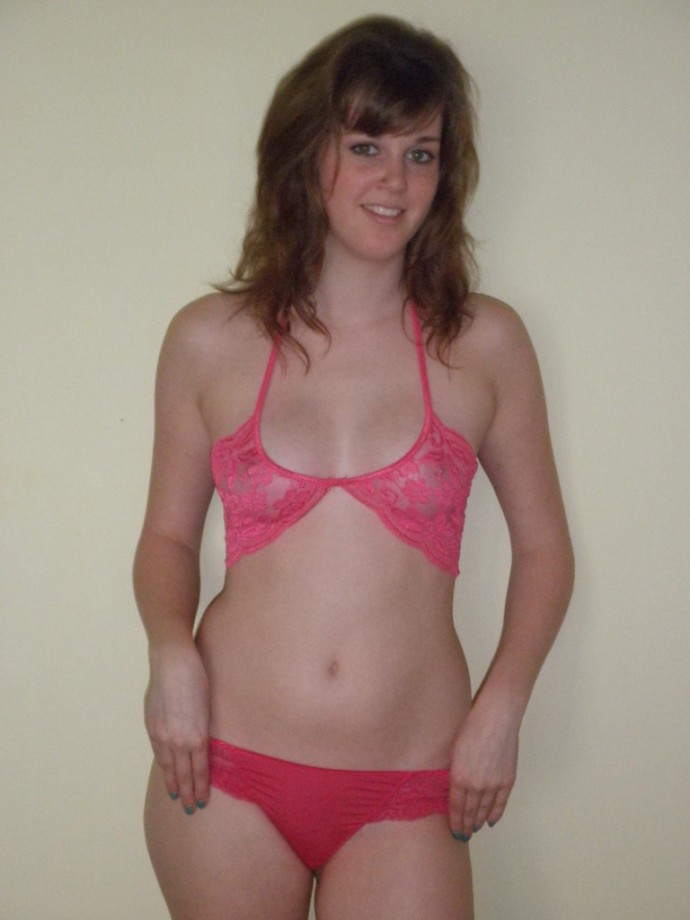 Superb teen standing nude for camera