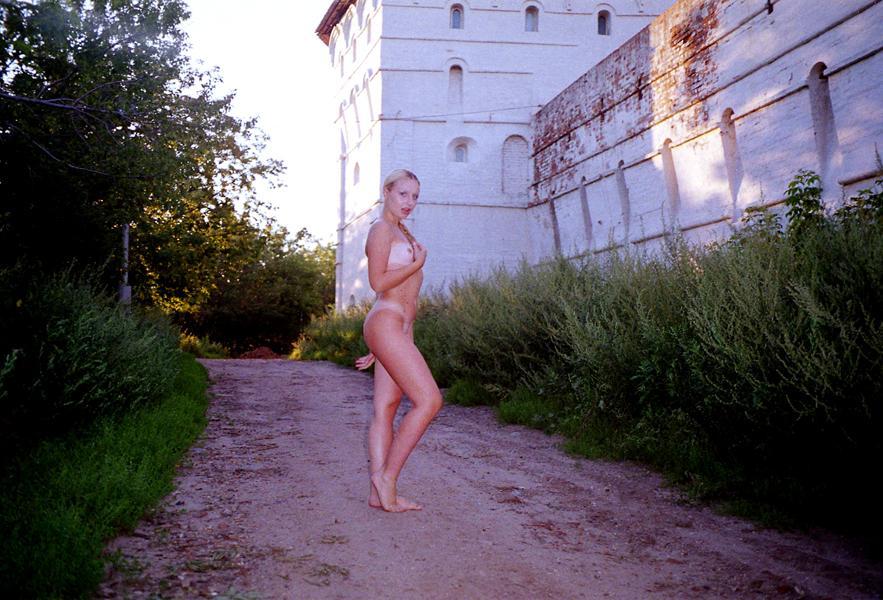 Russian exhibitionist girl
