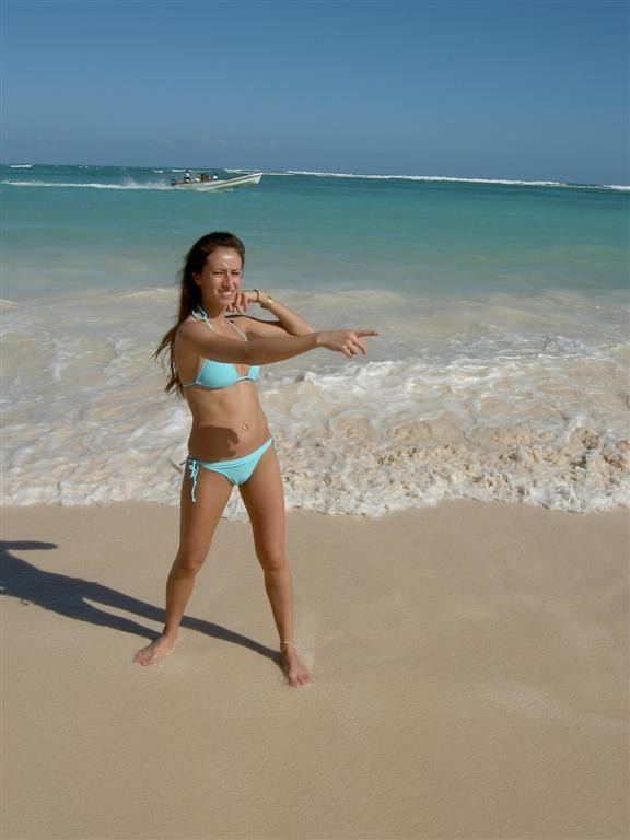 Amateur brunette model on vacation
