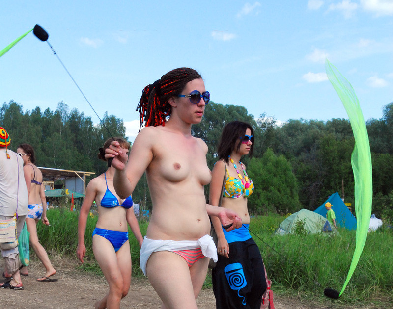 Naked nudist russian girls at a music festival