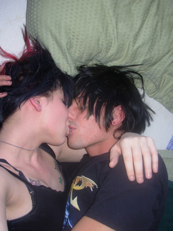 Kissing and fucking emo couple