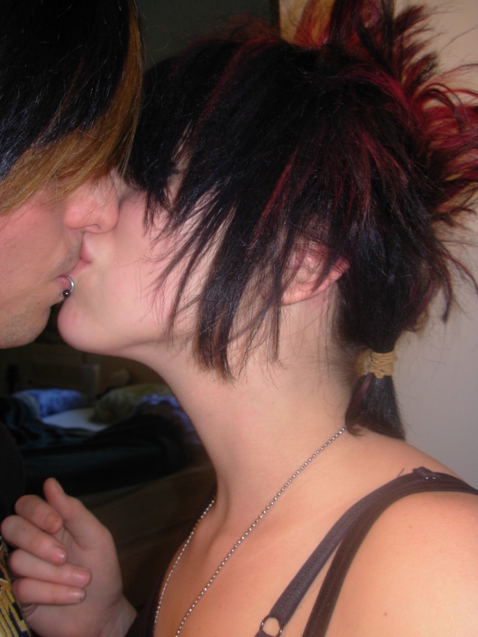 Kissing and fucking emo couple