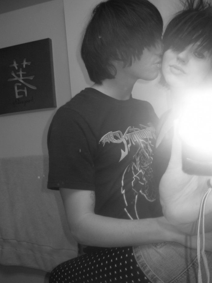 Kissing and fucking emo couple