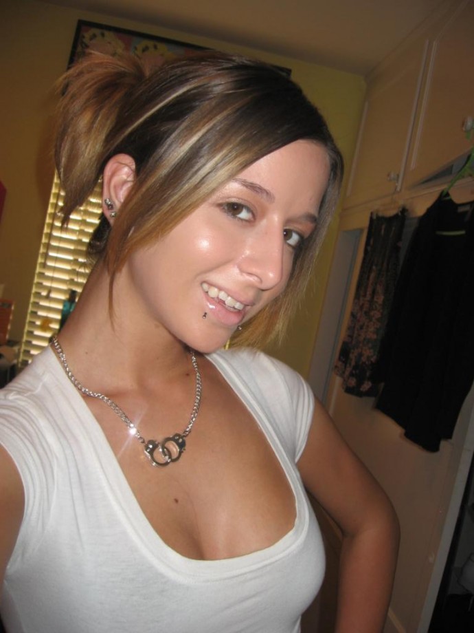 Selfshots - topless slut