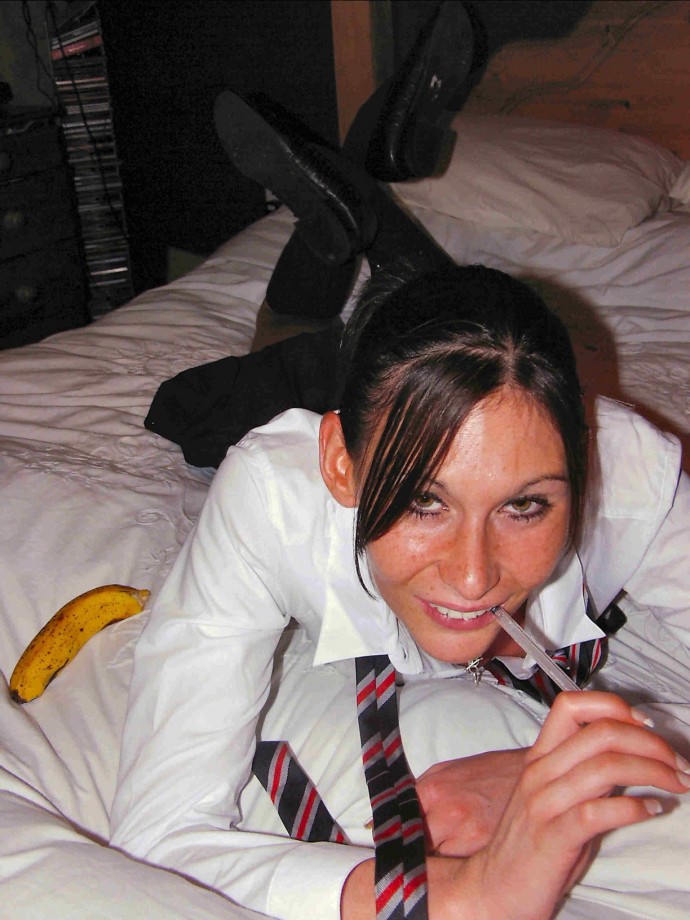 Claudia - amateur slut playing as a schoolgirl