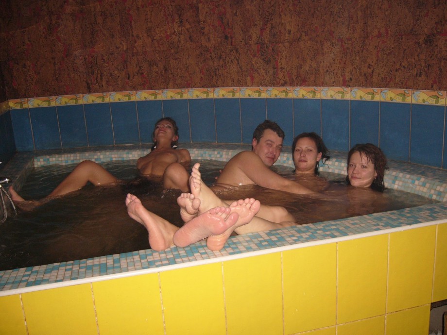 Horny swinger orgy 