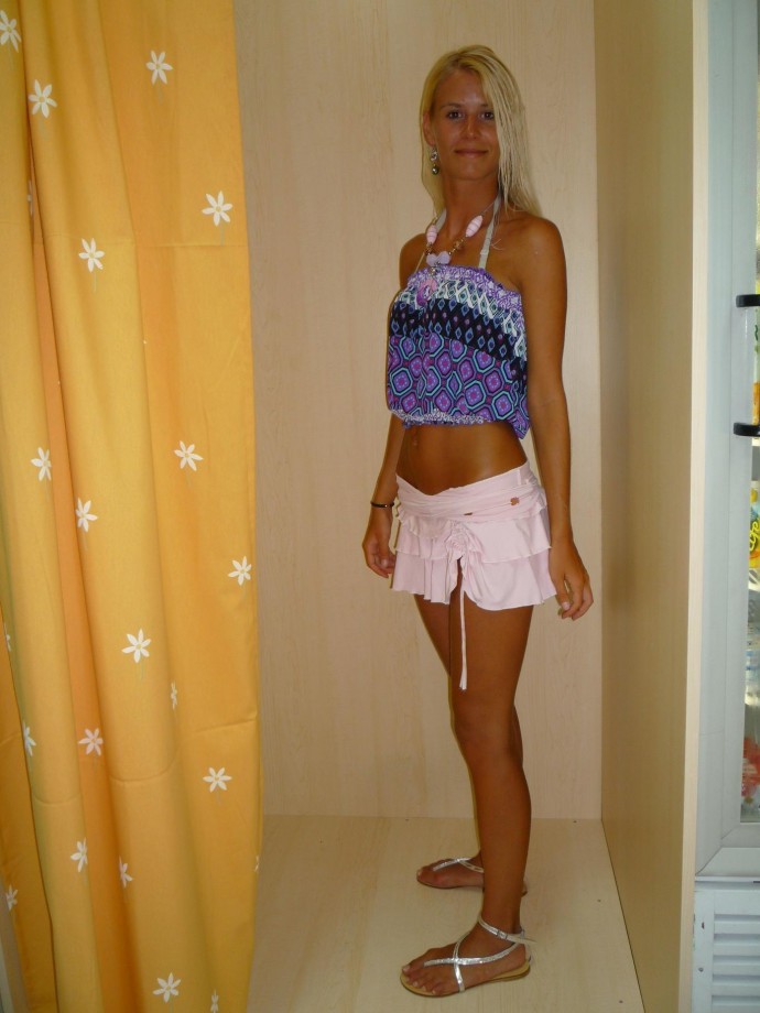 Blonde amateur teen babe 3