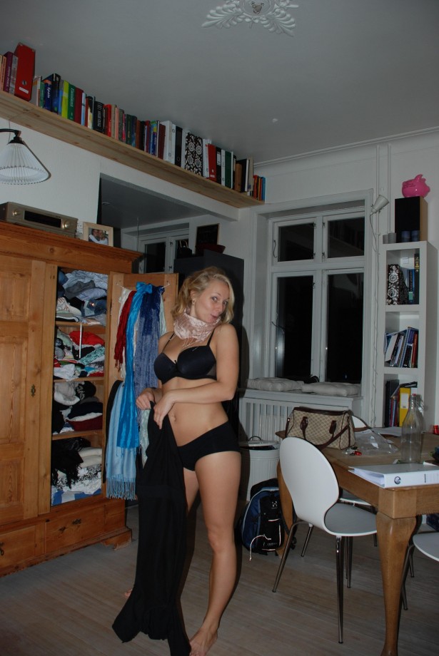 Blonde amateur babe 20