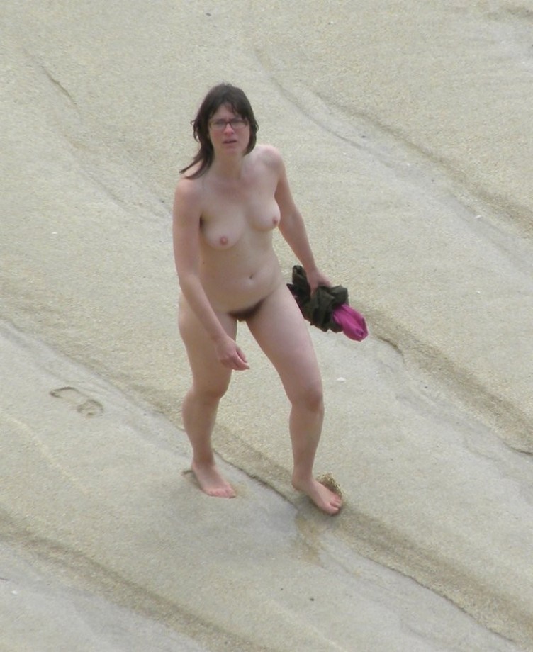 Again some nice hot nudist fkk bush-ladies