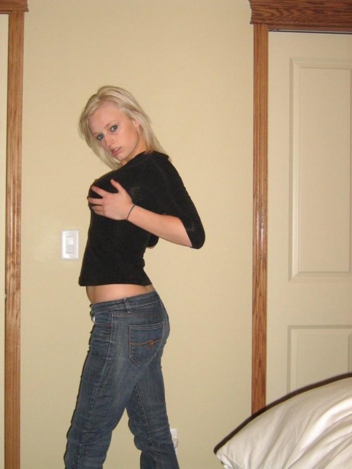 Hot blonde amateur teen 9