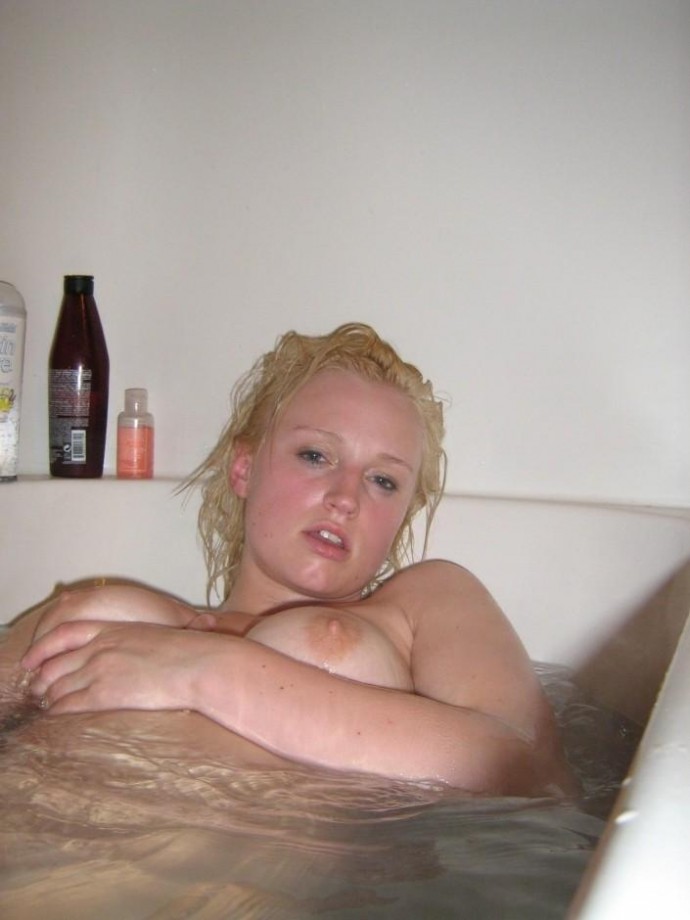 Hot blonde amateur teen 9