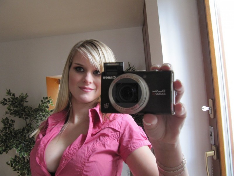 Blonde beauty selfshot in the mirror serie 36