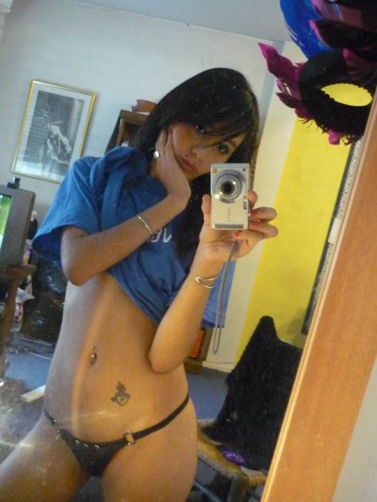 Skinny latina girl and her erotic selfshots