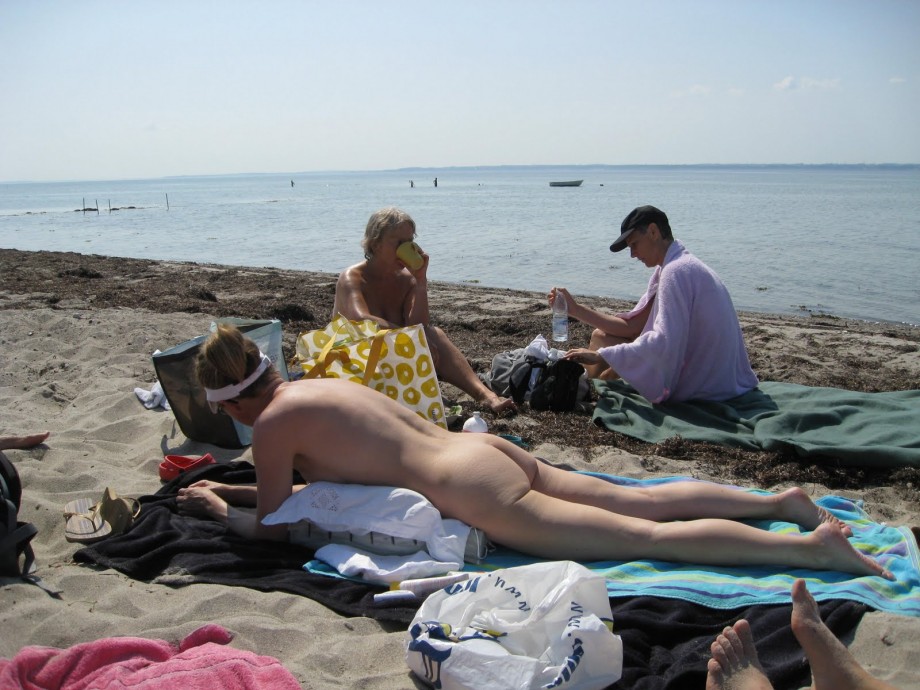 Saggy old nudists