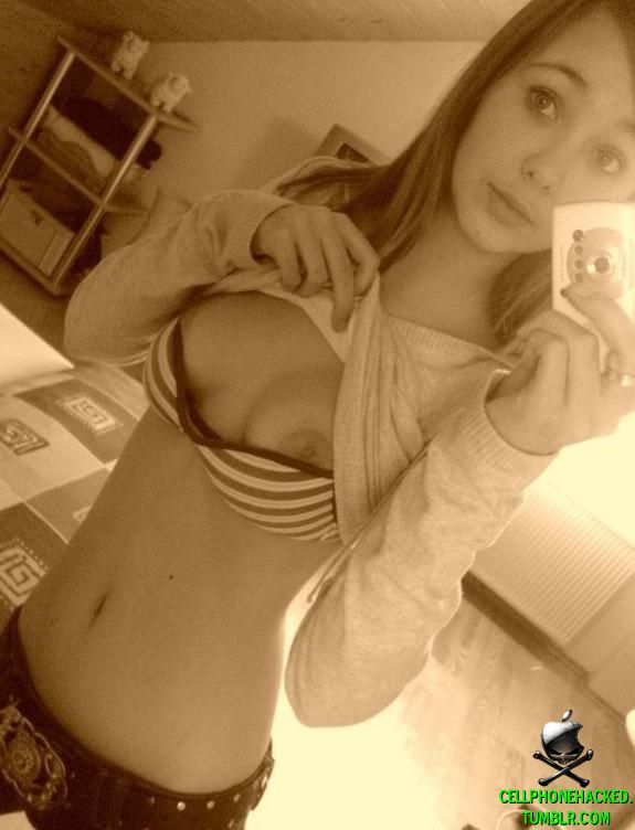 Sweet teen youngsters taking hot and sexy selfpics