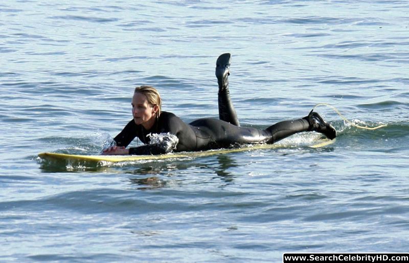 Helen hunt still looks pretty good in a bikini - celebrity