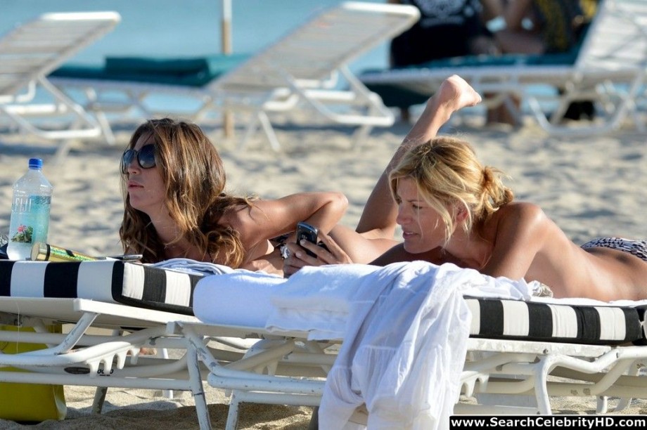Claudia galanti topless bikini candids on beach in miami - celebrity