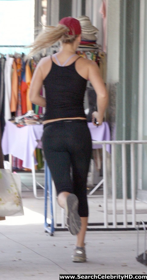 Ali larter - jogging candids in west hollywood - celebrity