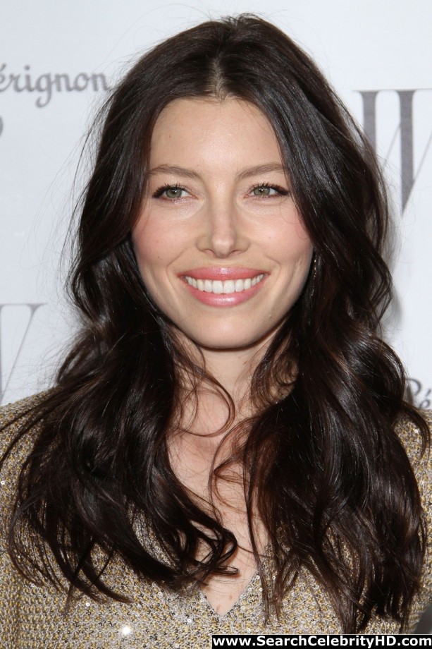 Jessica biel - w magazine best performances issue party - celebrity