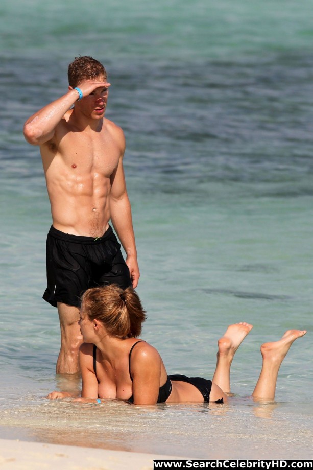 Gemma atkinson - bikini candids in aruba - celebrity