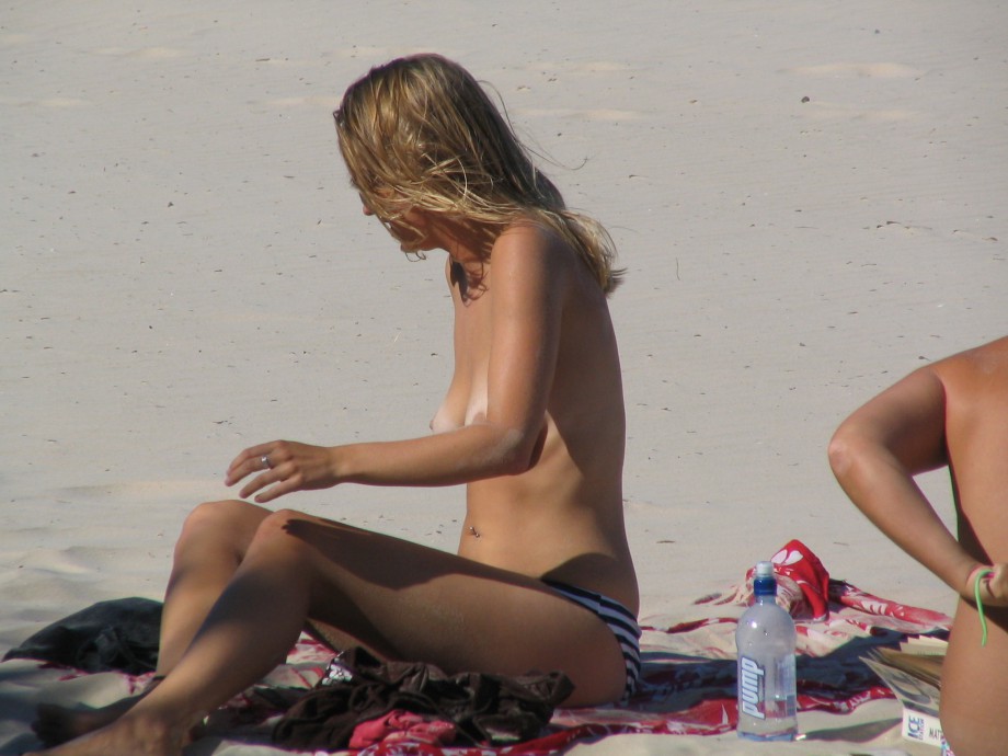 Amateur girls on beach 11