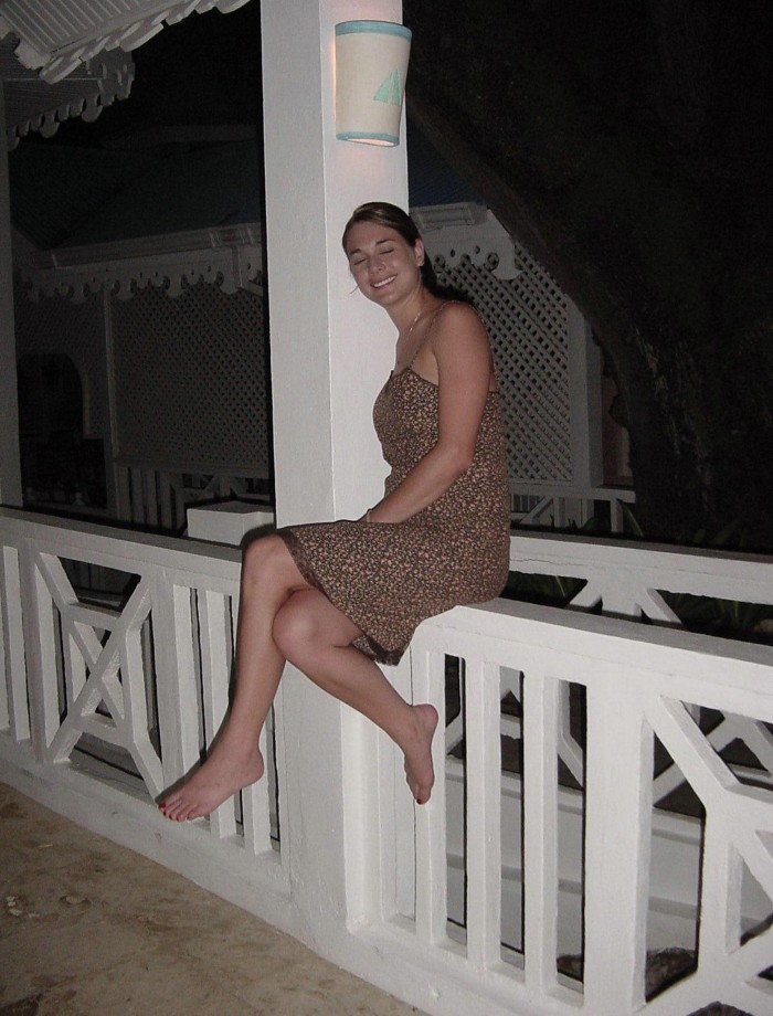 Horny amateur babe on vacation 8