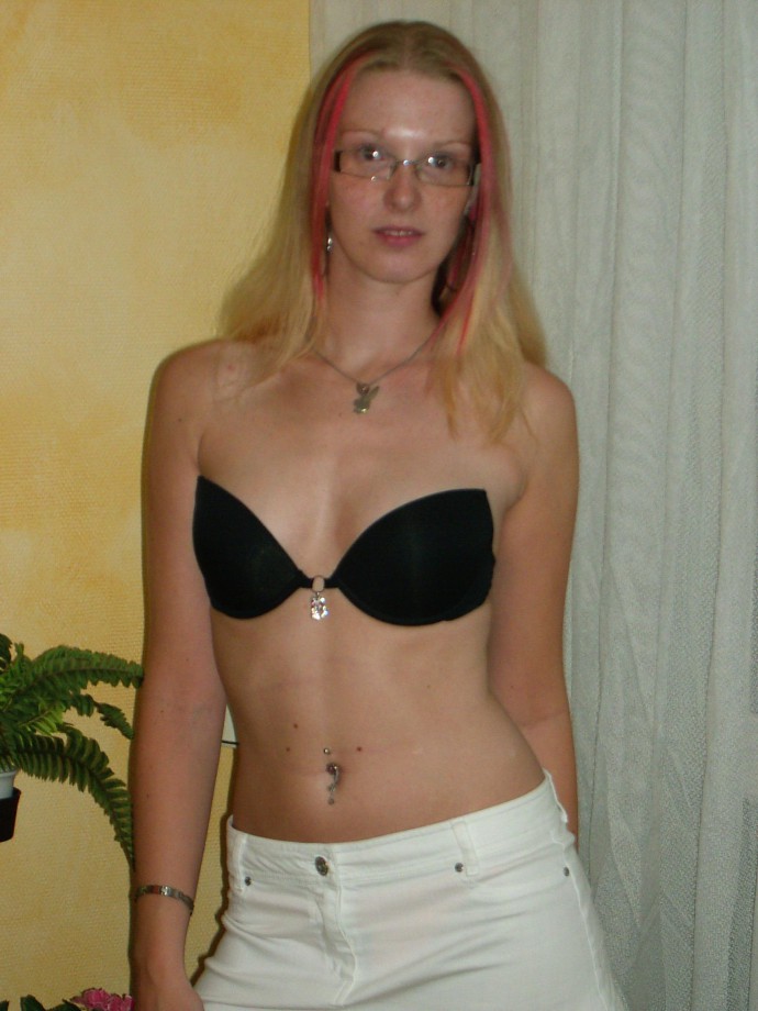 Naked amateur girlfriend 28