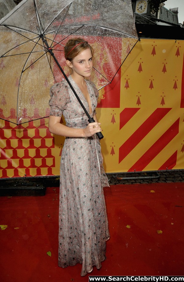 Emma watson - harry potter and the half-blood prince premiere in london - celebrity