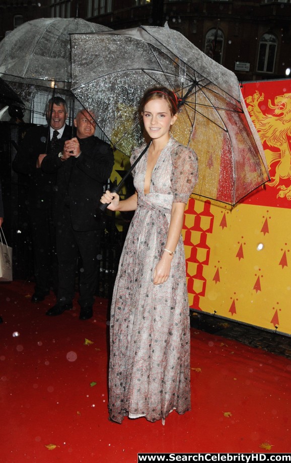 Emma watson - harry potter and the half-blood prince premiere in london - celebrity