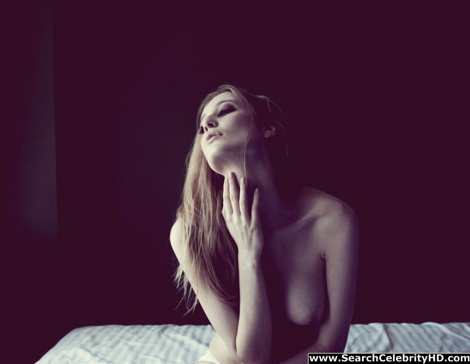 Enya bakunova posing topless