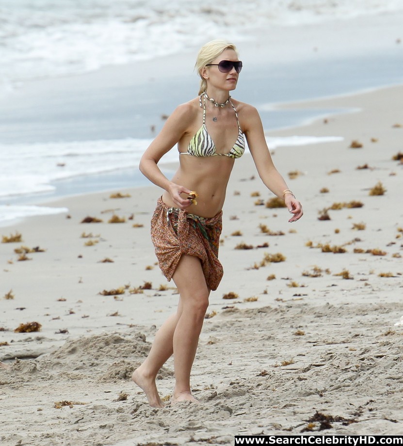 Gwen stefani bikini candids at a beach in miami