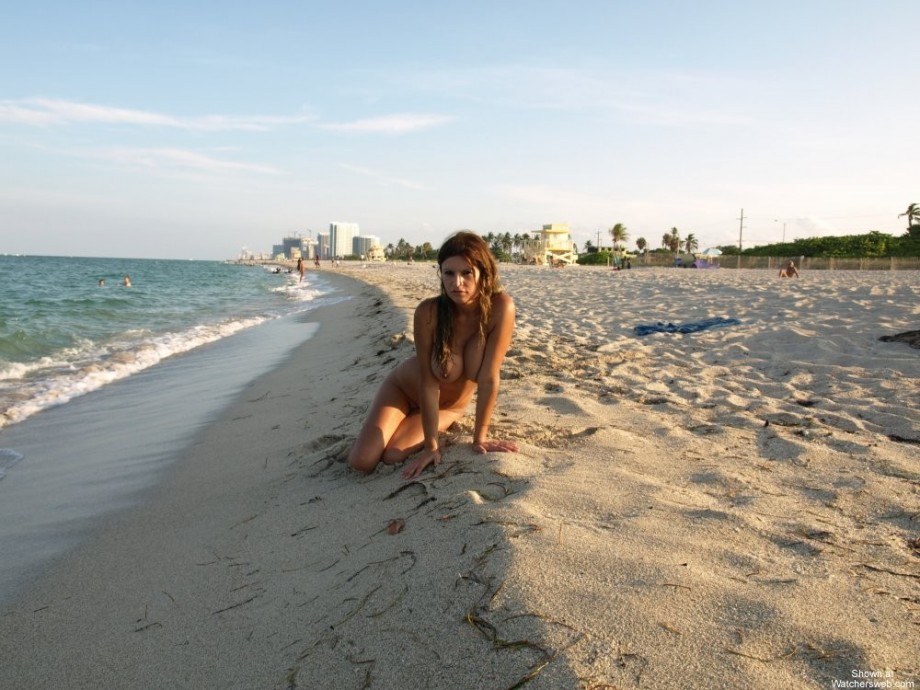 Nudist beach 33