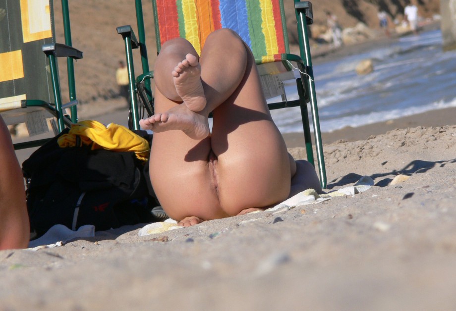 Nude girls on the beach - 255