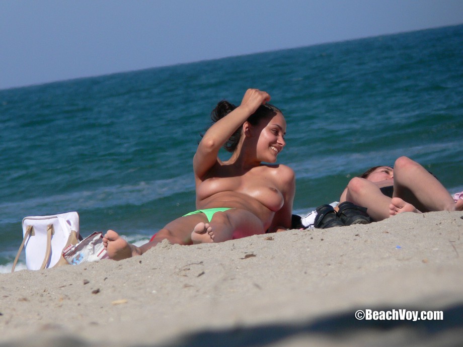 Topless girls on the beach - 267