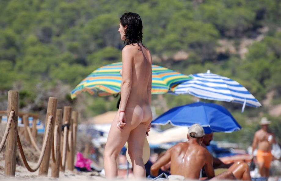 Nude girls on the beach - 243