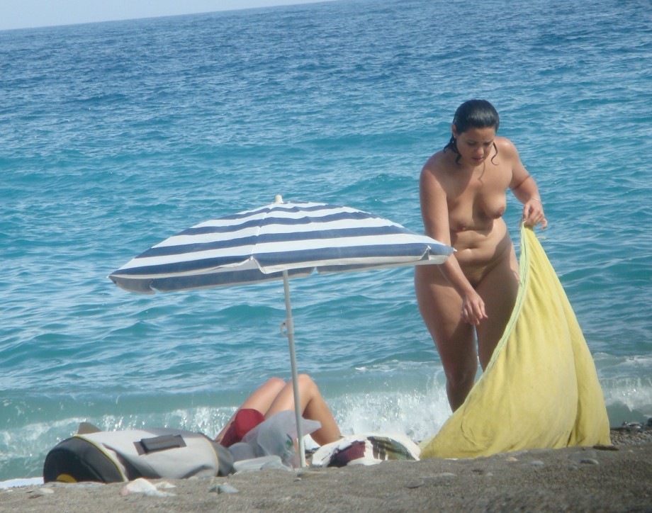 Nude girls on the beach - 227 - part 1