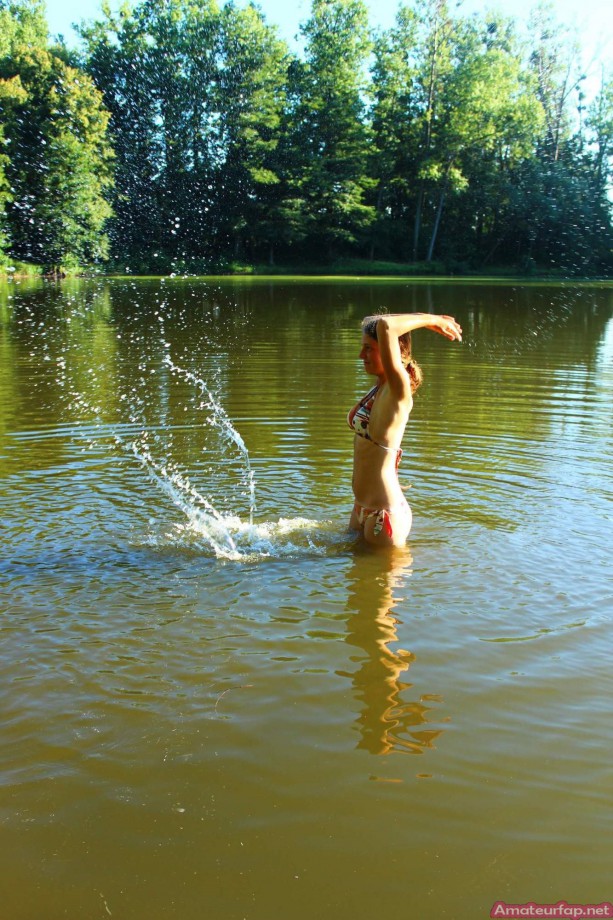 Sweet girlfriends make hot pictures at the lake