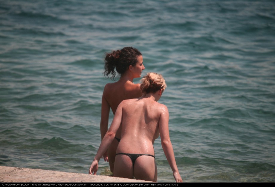 Topless girls on the beach - 104