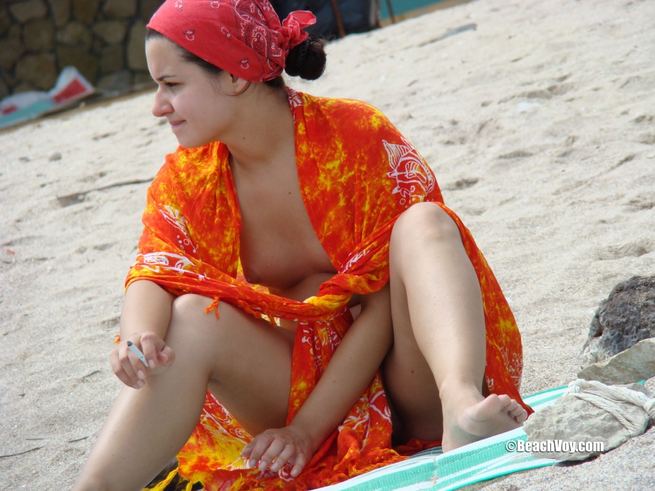 Nude girls on the beach - 101 - part 2